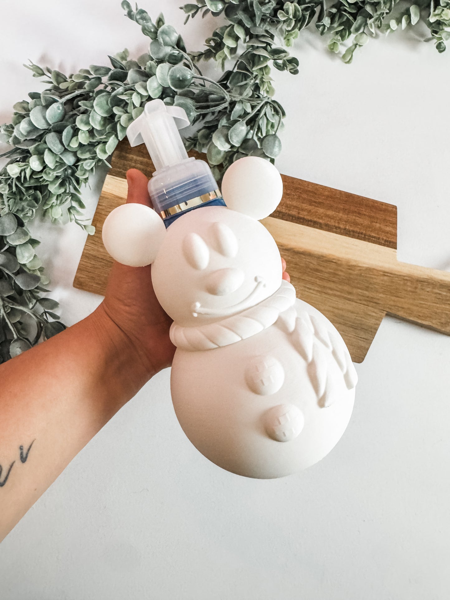 Mouse Snowman Bath and Body soap holder