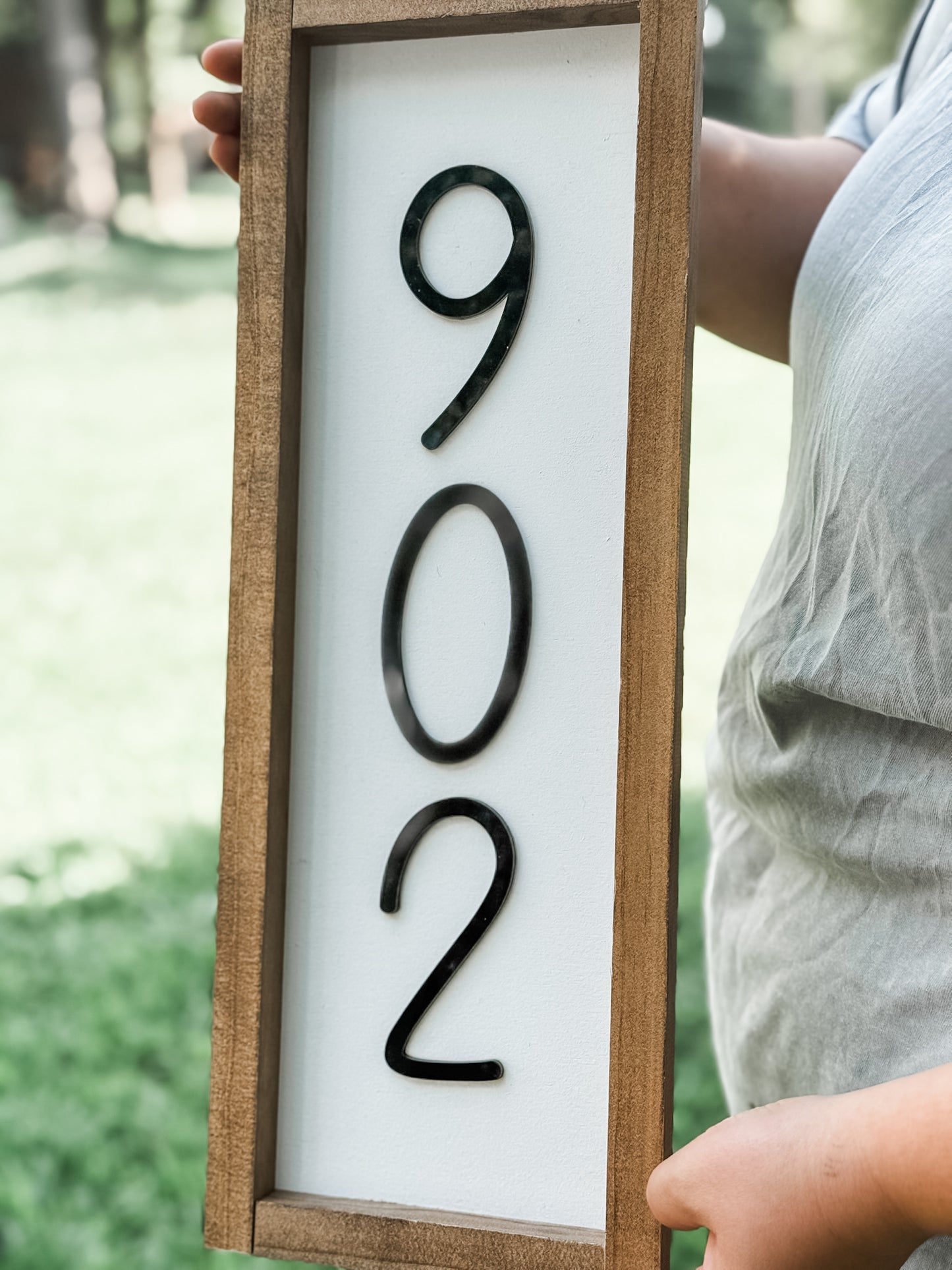 Modern Vertical Address Sign – Custom House Number Plaque