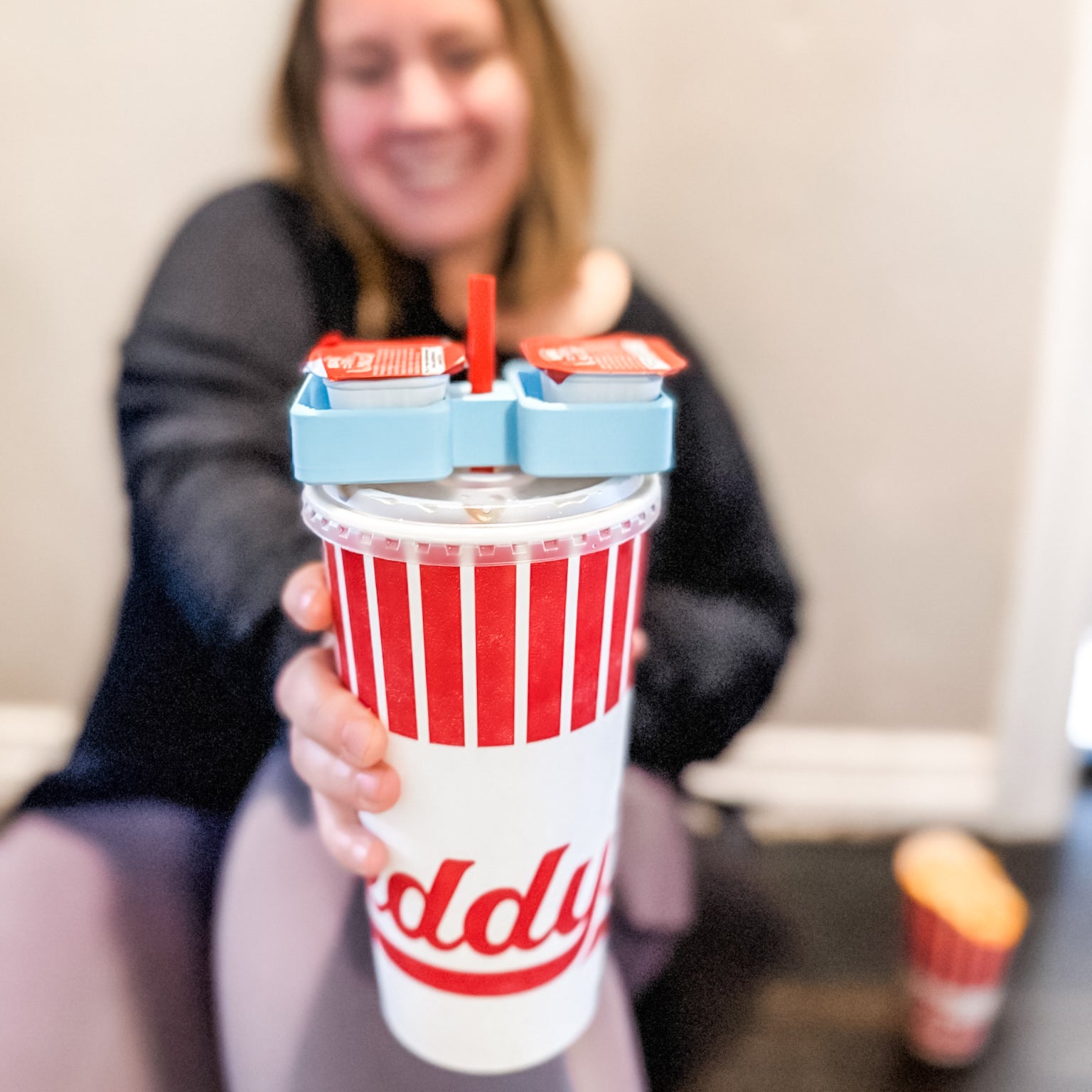 Solution Dipper Sauce Dipper Straw Holder – The Ultimate On-the-Go Dipping Solution ...