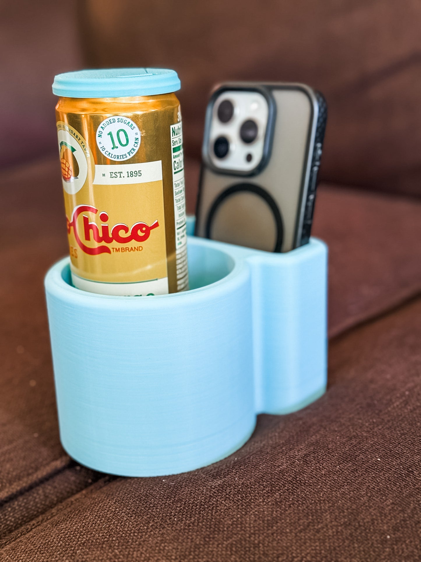 The Ultimate Couch Companion – Slim & Soda Can + Phone Holder
