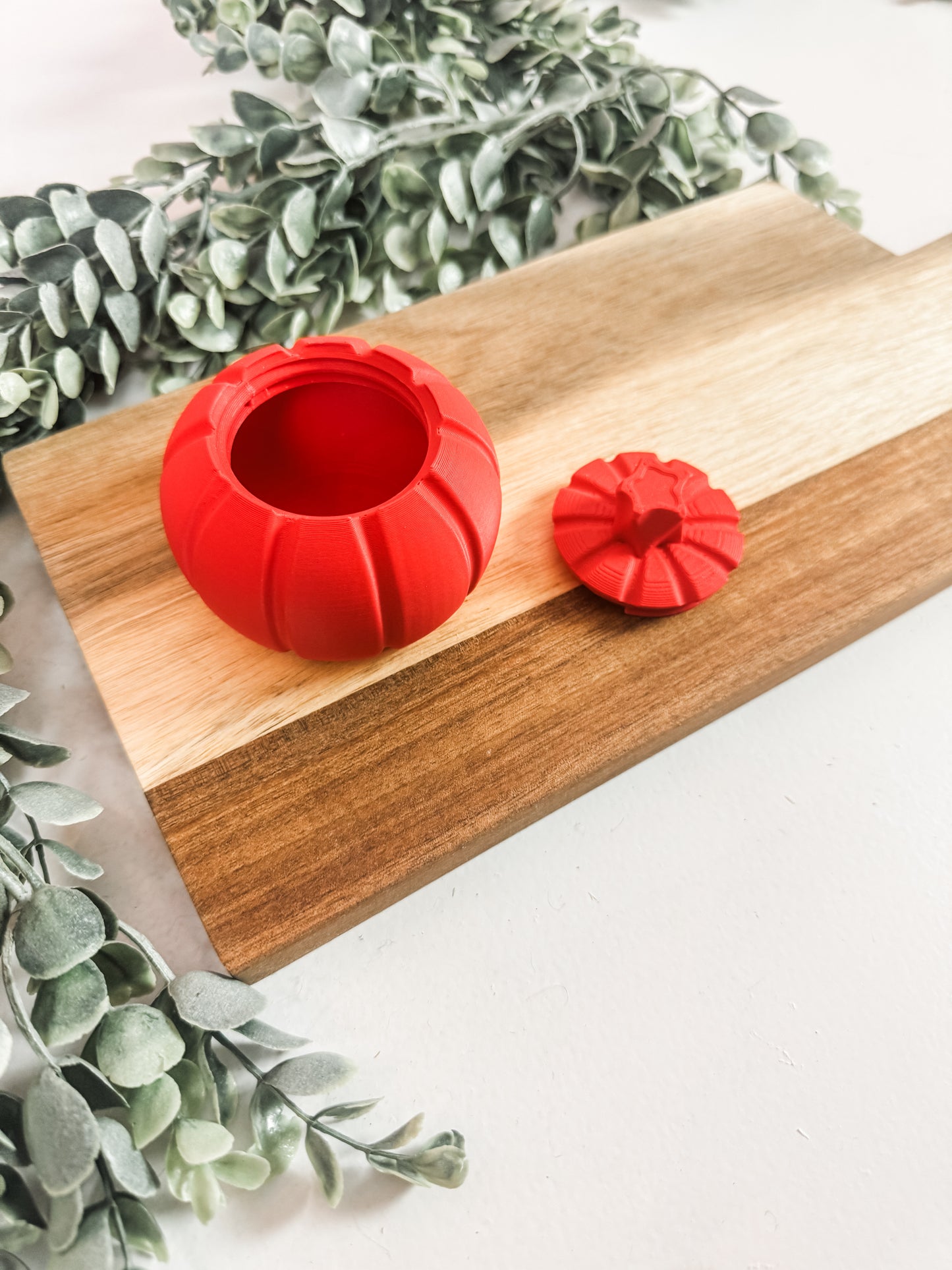 3D Printed Pumpkin Container with Lid – Fall & Halloween Home Decor